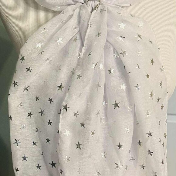 NWT Handmade Silver Star Scarf by Sana – Festive Elegance Design - Picture 1 of 15